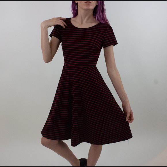 ModCloth Vintage Style Flared Fit Striped Dress - Picture 2 of 4
